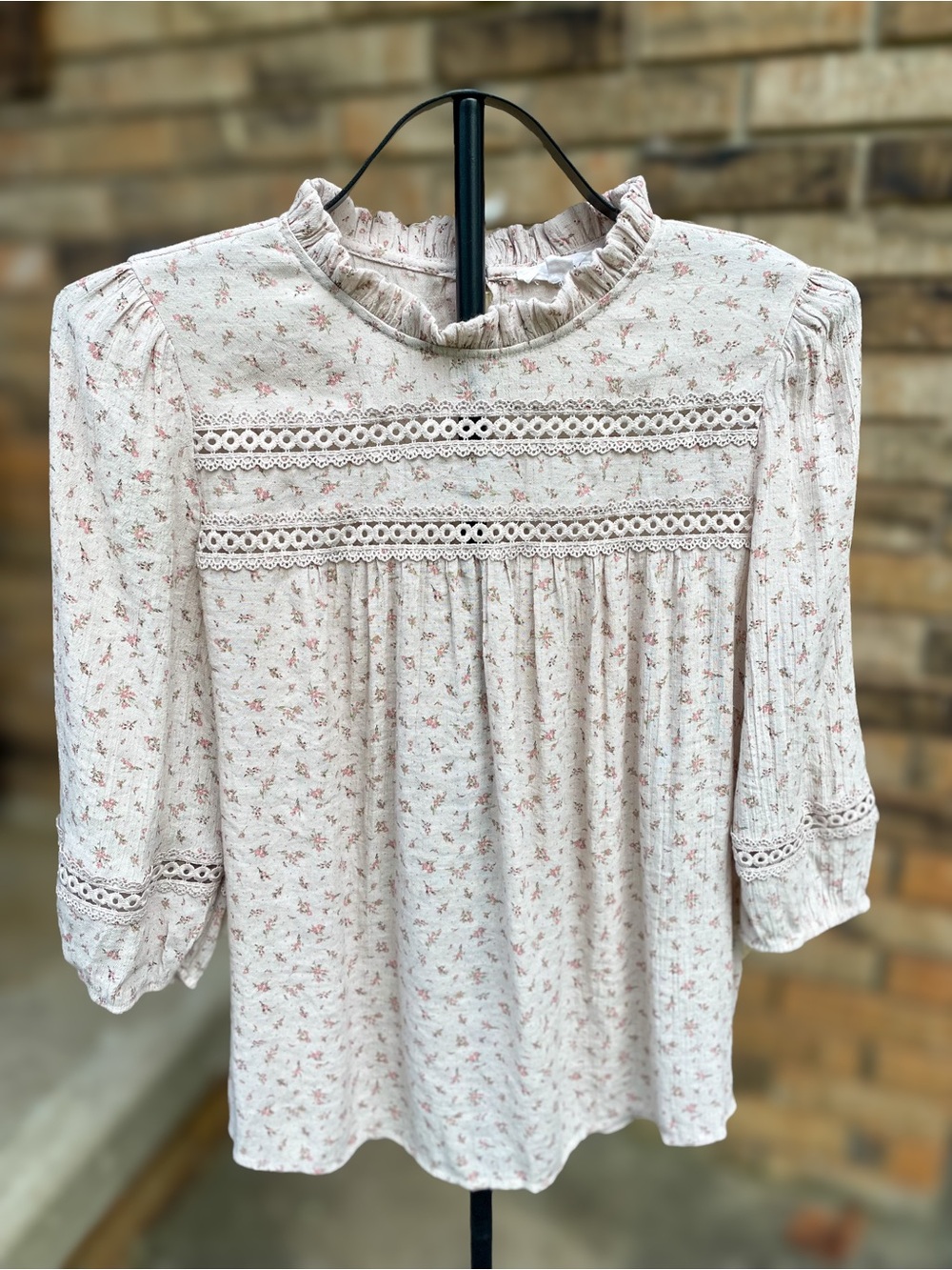 Blu Pepper Floral Lace Trim Ruffle Neck Blouse Large